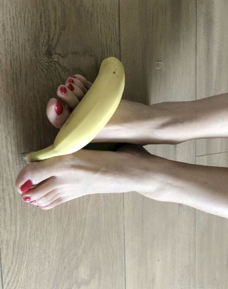 岳伦在厨房婬荡呻吟在线观看_DVD电影在线看