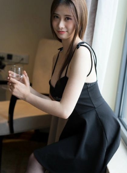 吃几口无码AV_超清版蓝光版中文字幕包