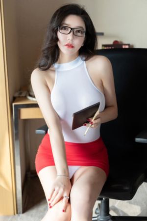 亚洲免费浪妇热舞视频_字幕高清版在线播放