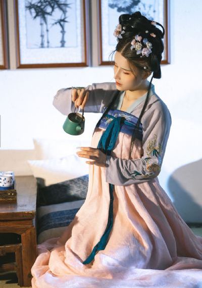高清毛片按摩性按摩_4K神马影院手机在线