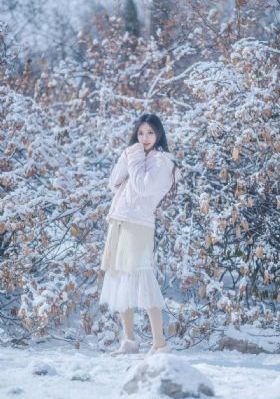 国产美女添肉棒毛片_蓝光日本电影免费